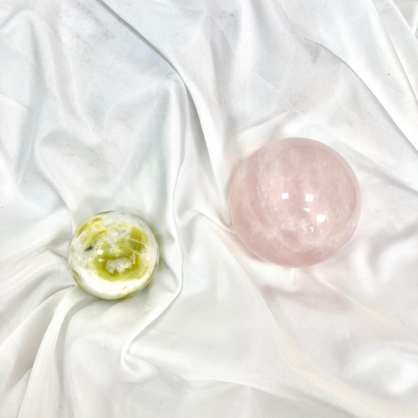 【A13】Rose Quartz Large Sphere Crystal set 2 Spheres in 1 set