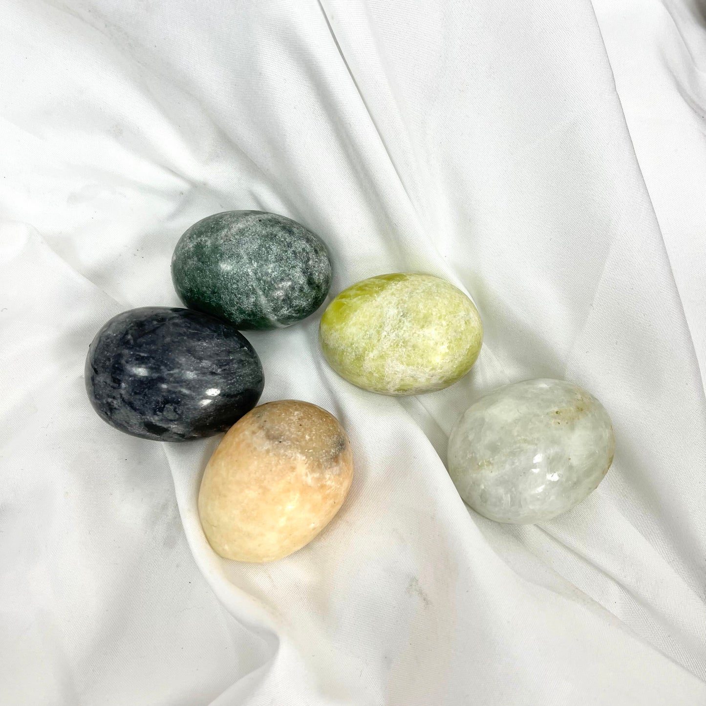 【A15】Crystal Egg Set 5 in 1 Set 5 Different color material