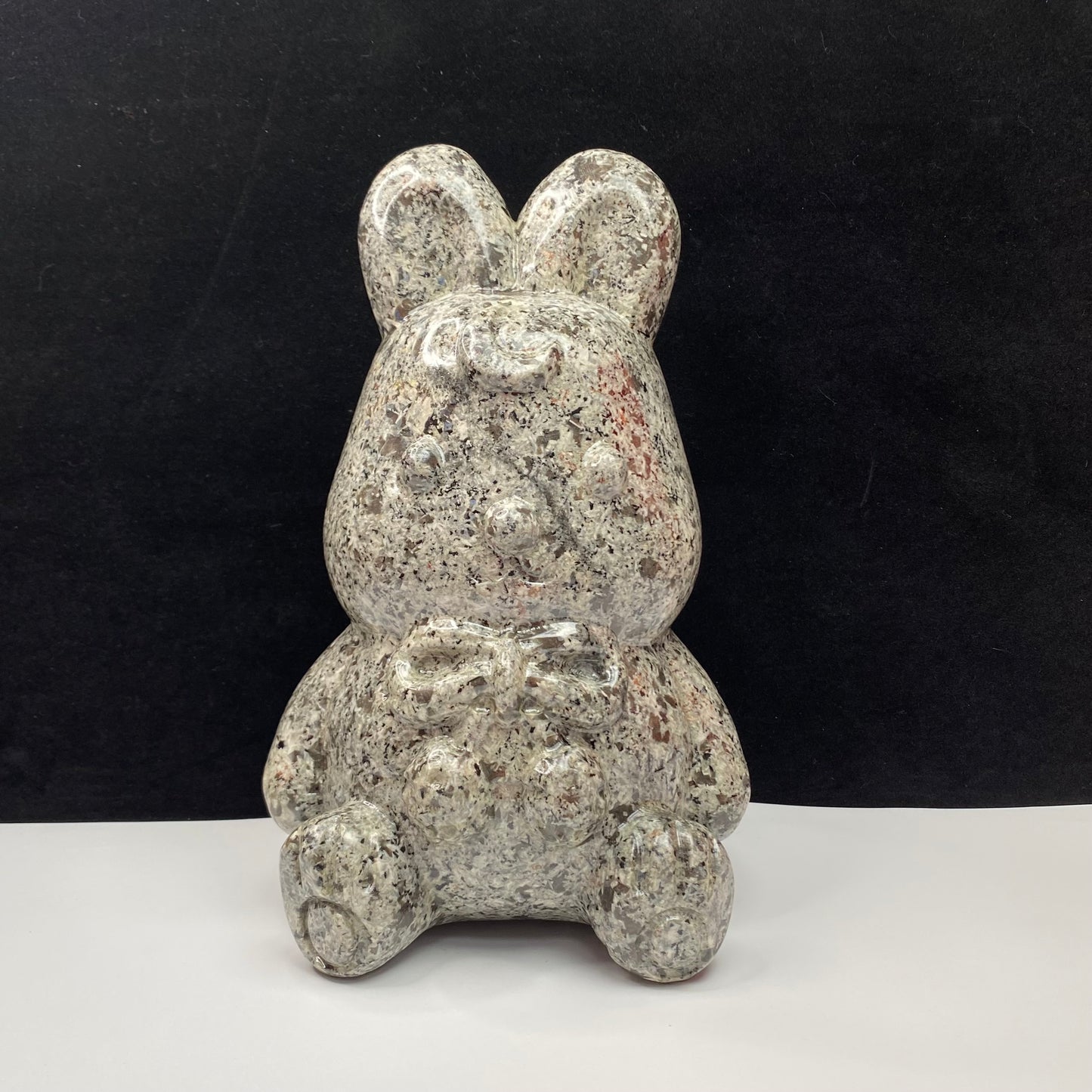 511-Large Carving Yooperlite moon on head cartoon cute bunny rabbit